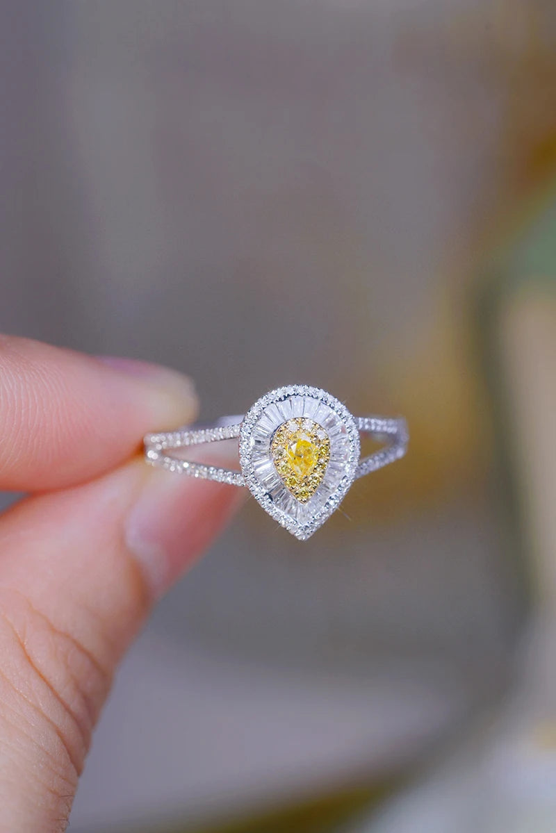 18K White Gold 0.63 Carat Yellow Diamond Engagement Ring for Women