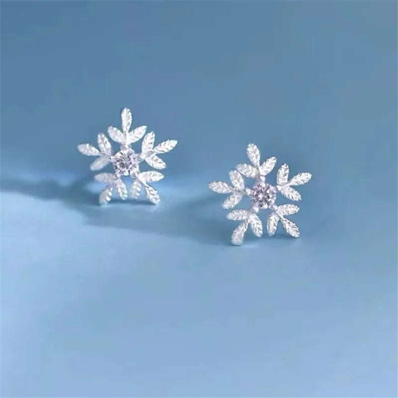 Sterling Silver Snowflake Zircon Necklace and Earrings Set for Women