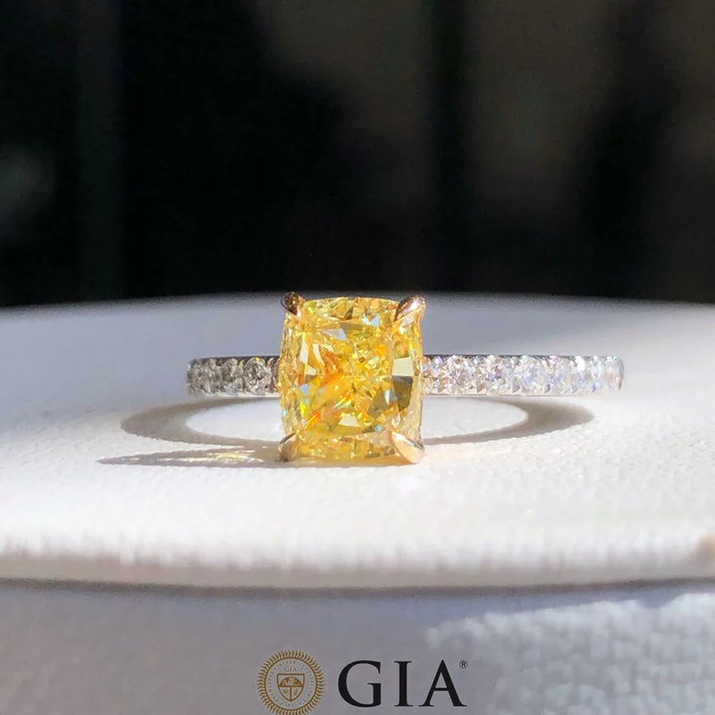 18K Gold 1.50ct Fancy Light Yellow Diamond Ring for Women