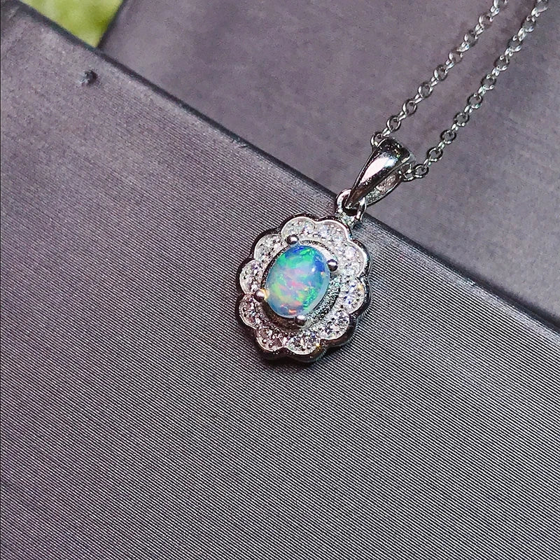 925 Silver Opal Necklace, Small and Exquisite, from Australian Mining Area