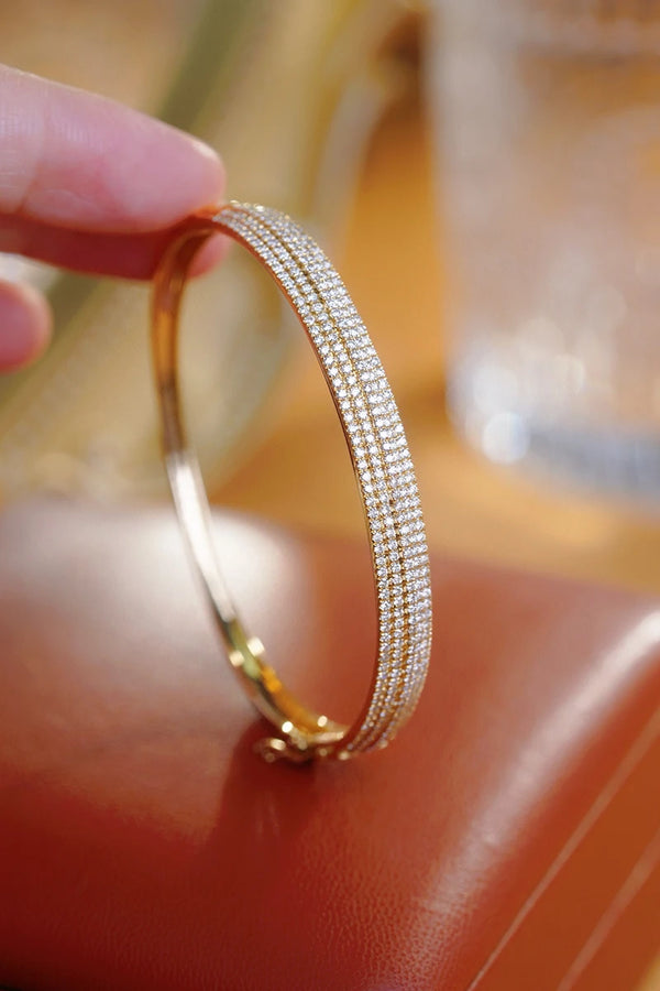 18K Yellow Gold 1.60ctw Diamond Bangle for Women