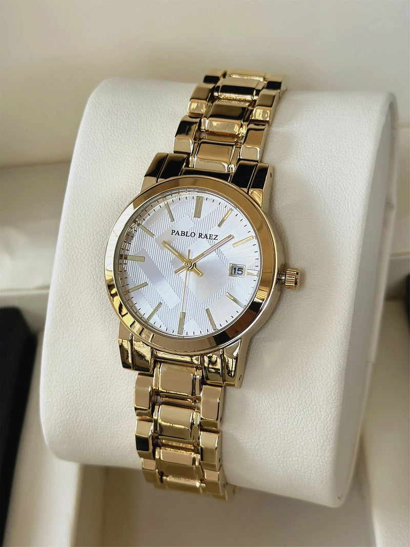 Elegant Gold Stainless Steel Ladies' Watch with Date Display & Waterproof Design