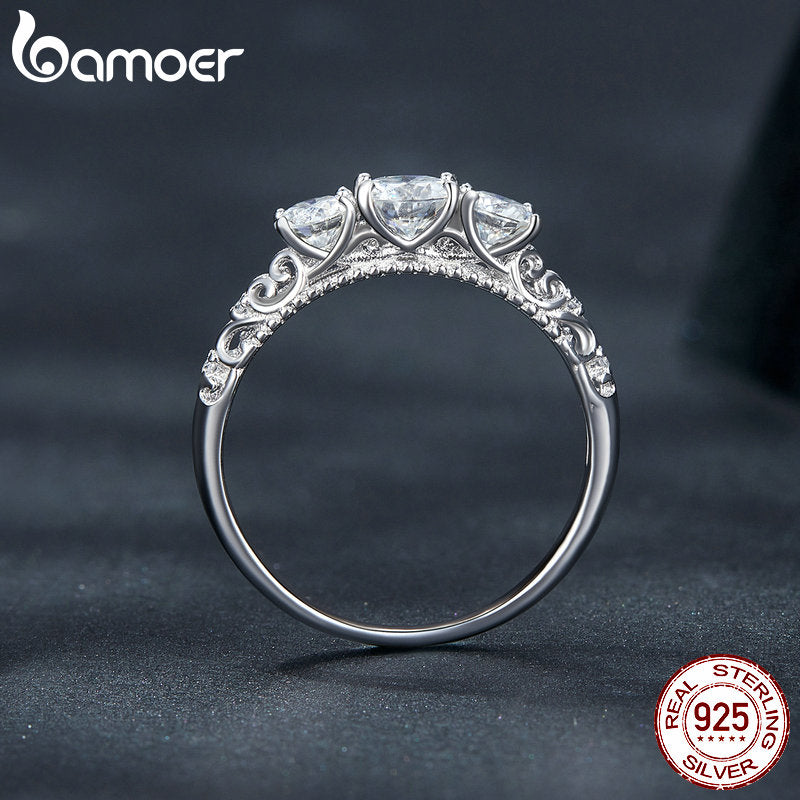 Platinum Plated 1.1CTTW Round Moissanite Ring for Women.