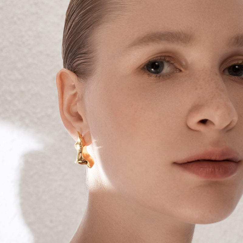 ENFASHION Punk Body Part 3D Chest Stud Earrings For Women Gold Color Special Earings Fashion Jewelry Pendientes Mujer E191113