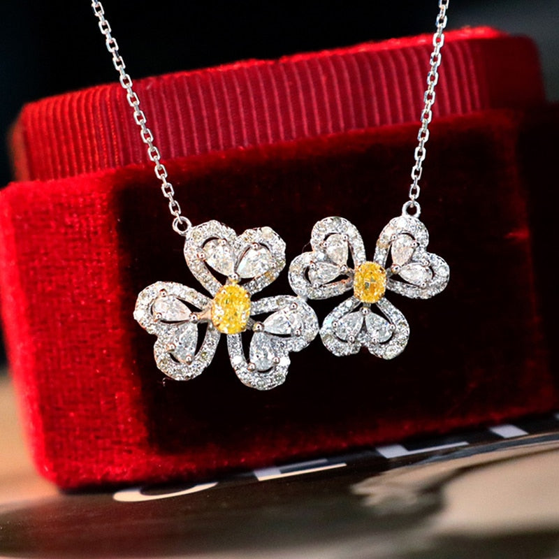 18K White Gold Natural Diamond Flower Pendant for Women