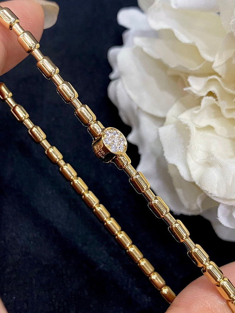 18K Yellow Gold Natural Diamond Bamboo Shape Bracelet for Women