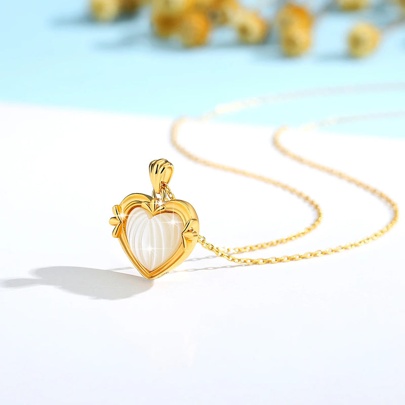 18k Gold Red Agate Heart Pendant Necklace for Women