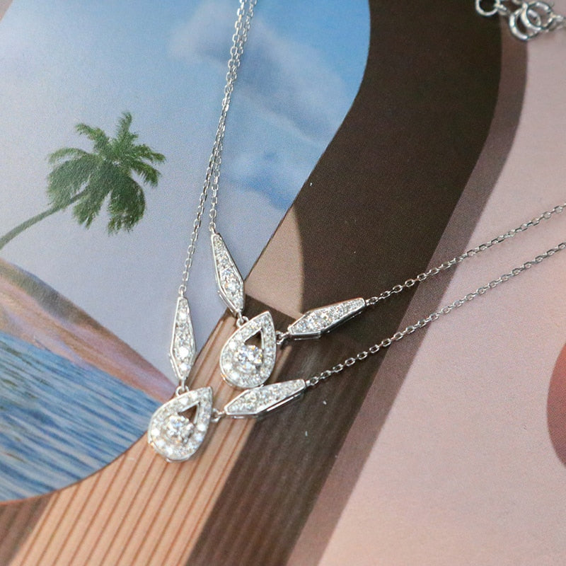Solid White Gold Diamond Pendant Necklace for Women