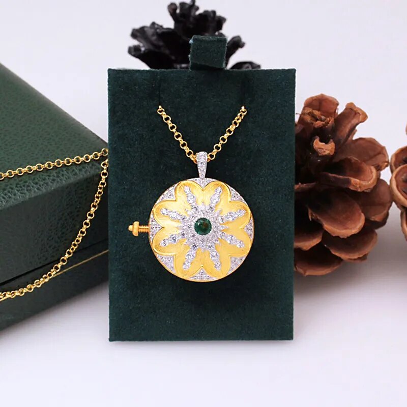 925 Sterling Silver Gold Plated Green Stone Photo Clip Pendant Necklace for Women