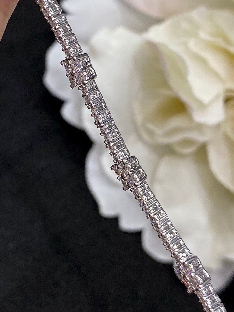 18K White Gold Diamond Bracelet for Women