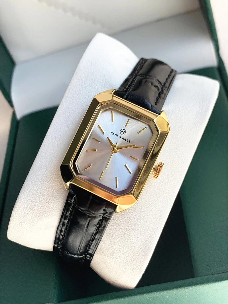 Luxury Women's Square Gold Wristwatch with Leather Band - Fashionable Quartz Clock.