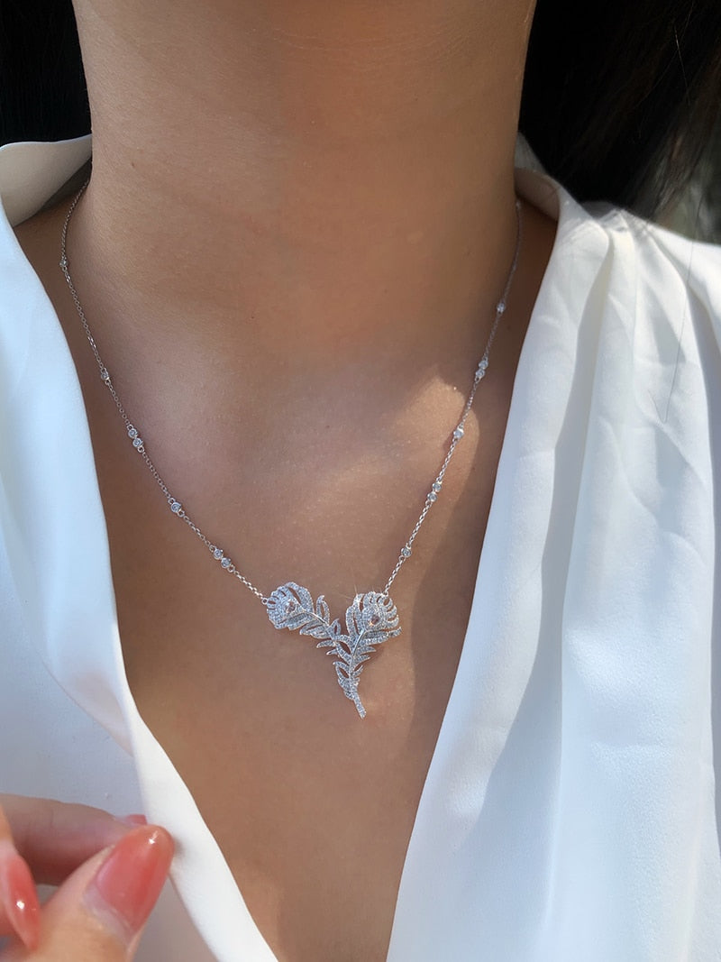White Gold 18K Diamond 0.50ctw Feather Pendant for Women