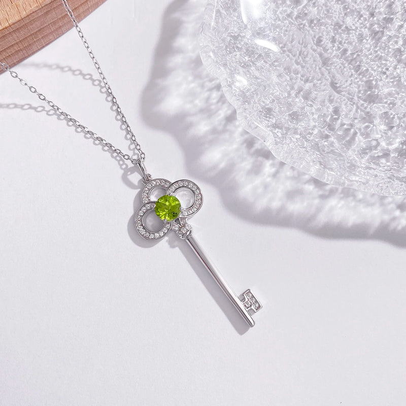 925 Sterling Silver Peridot CZ Key Clover Pendant Necklace for Women