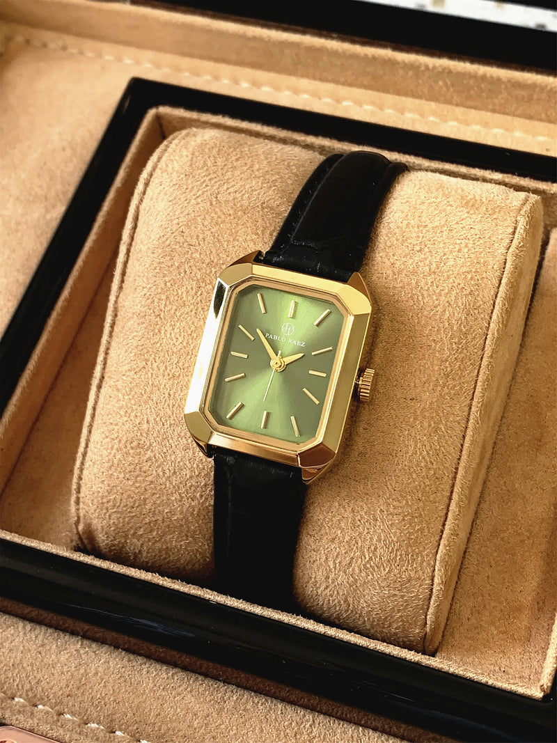 Luxury Women's Square Gold Wristwatch with Leather Band - Fashionable Quartz Clock.