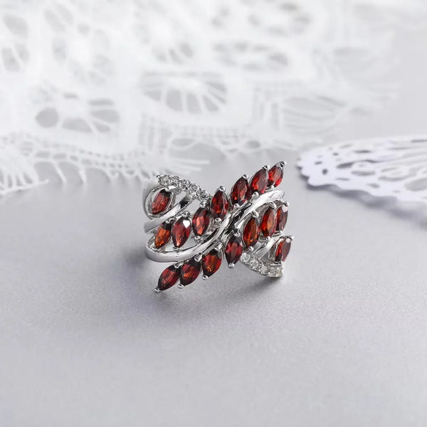 Sterling Silver Geometric Ring with 2.8 Carats Garnet for Women