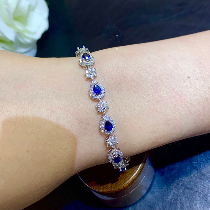 18K White Gold Blue Sapphire Heart Bracelet for Women