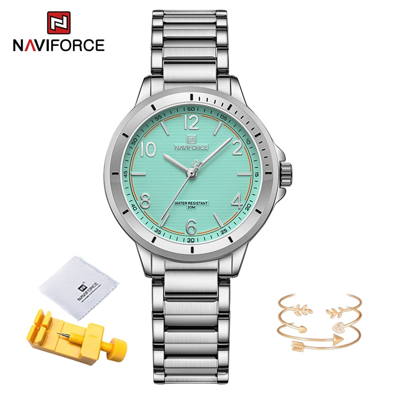 Stainless Steel Quartz Watch with Bracelet, Fashionable, for Women