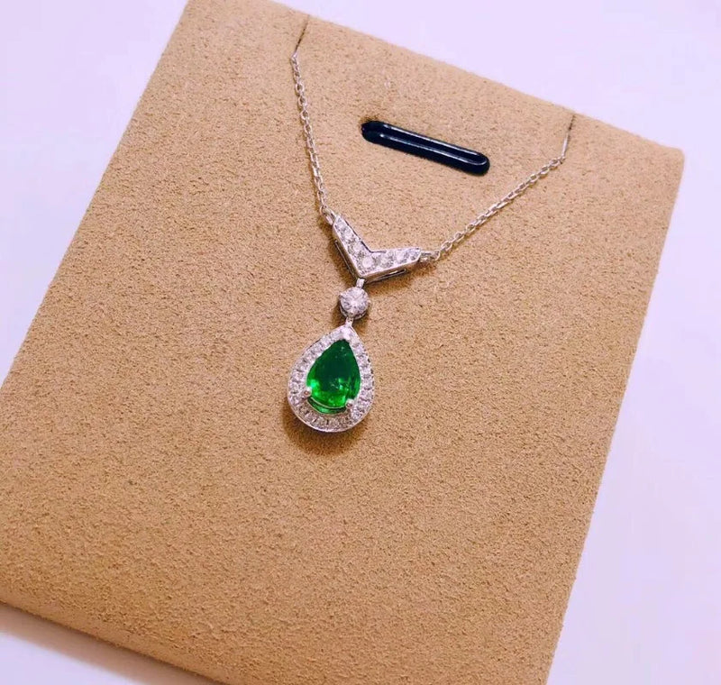 Sterling Silver Natural Emerald Fine Jewelry Pendant for Women