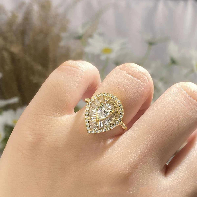 18K Gold Plated 925 Sterling Silver Pear Cut Moissanite Diamonds Ring