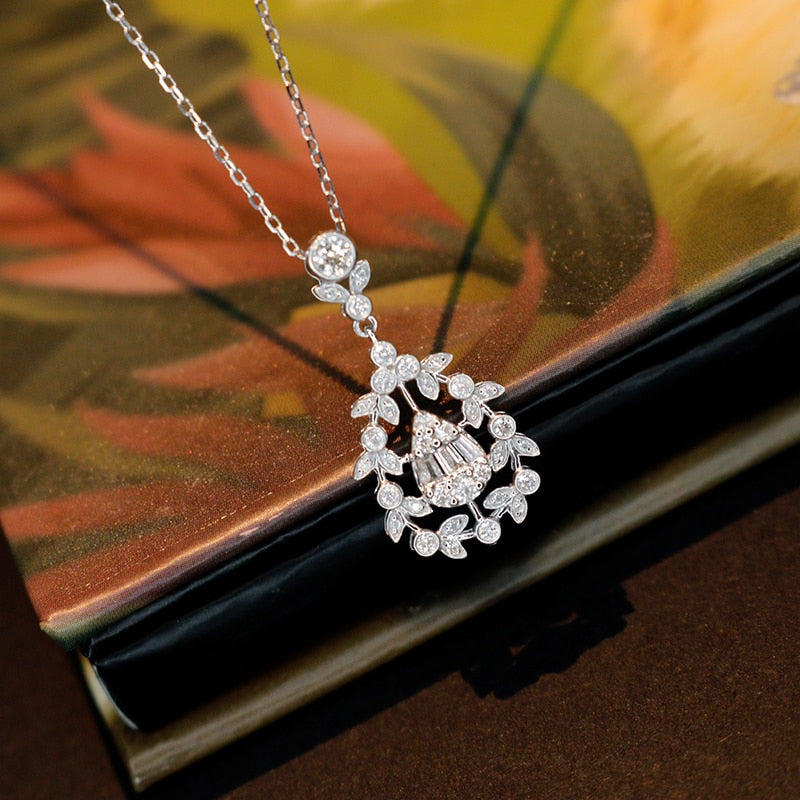 18K White Gold Natural Diamond Teardrop Pendant for Her