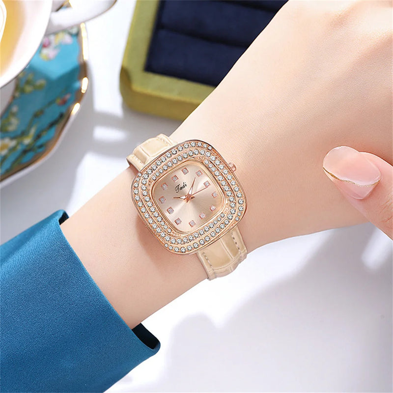 Stainless Steel Full Star Diamonds Quartz Watch for Women.