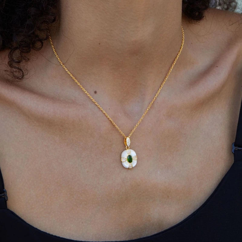 925 Silver Gold Plated Diopside Pendant Necklace with White Shell Zircon for Women