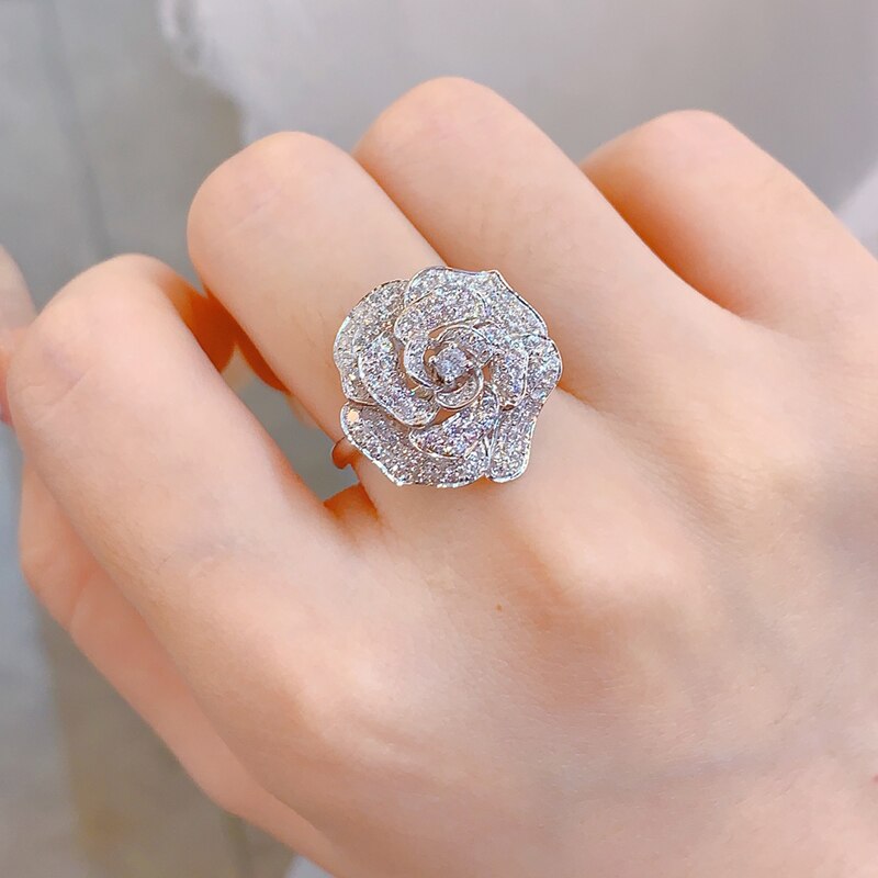 18K White Gold Natural Diamond Flower Rings for Women