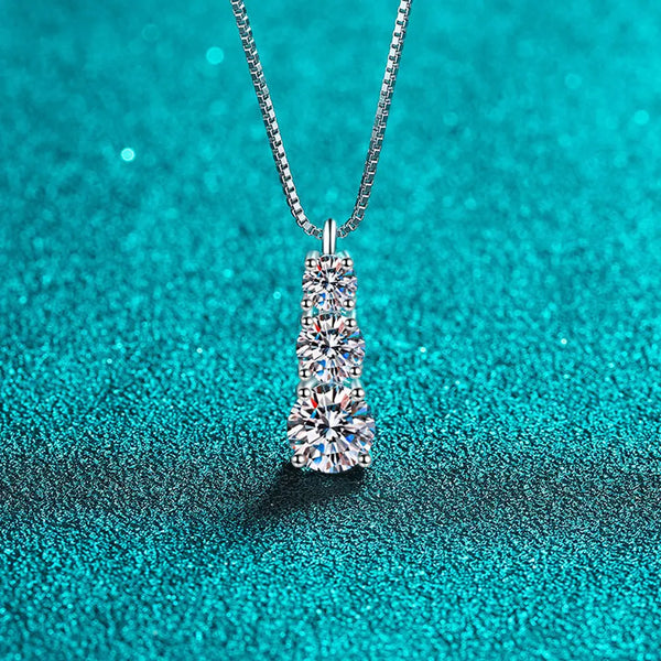 925 Sterling Silver Plated 18k White Gold Moissanite Diamond Necklace for Woman