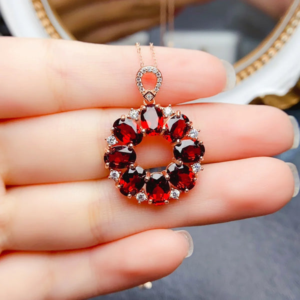 S925 Sterling Silver Natural Garnet Wreath Pendant Necklace for Women