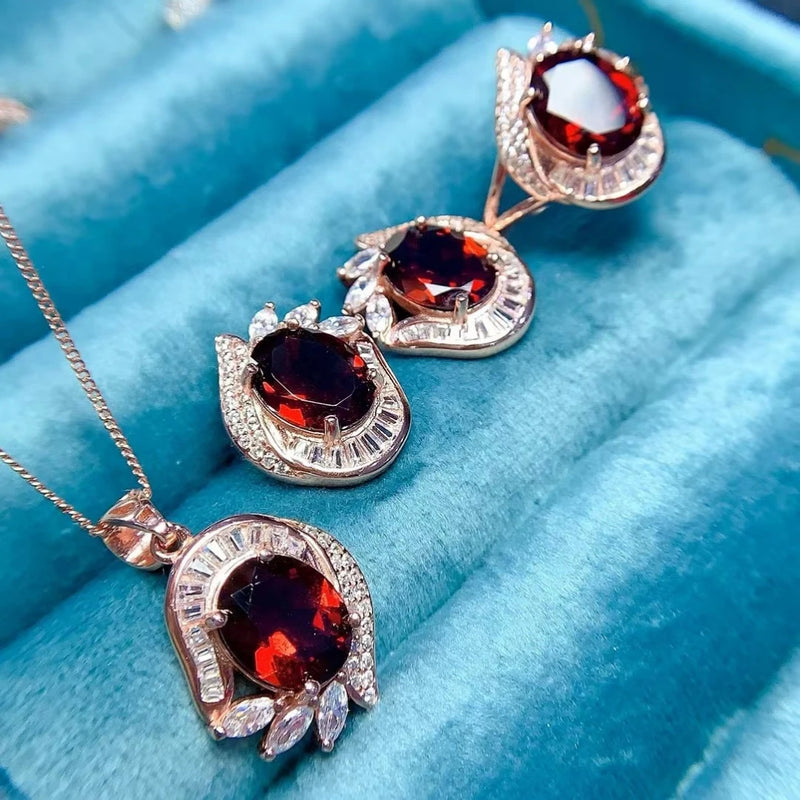 925 Sterling Silver Garnet Flower Jewelry Set for Women