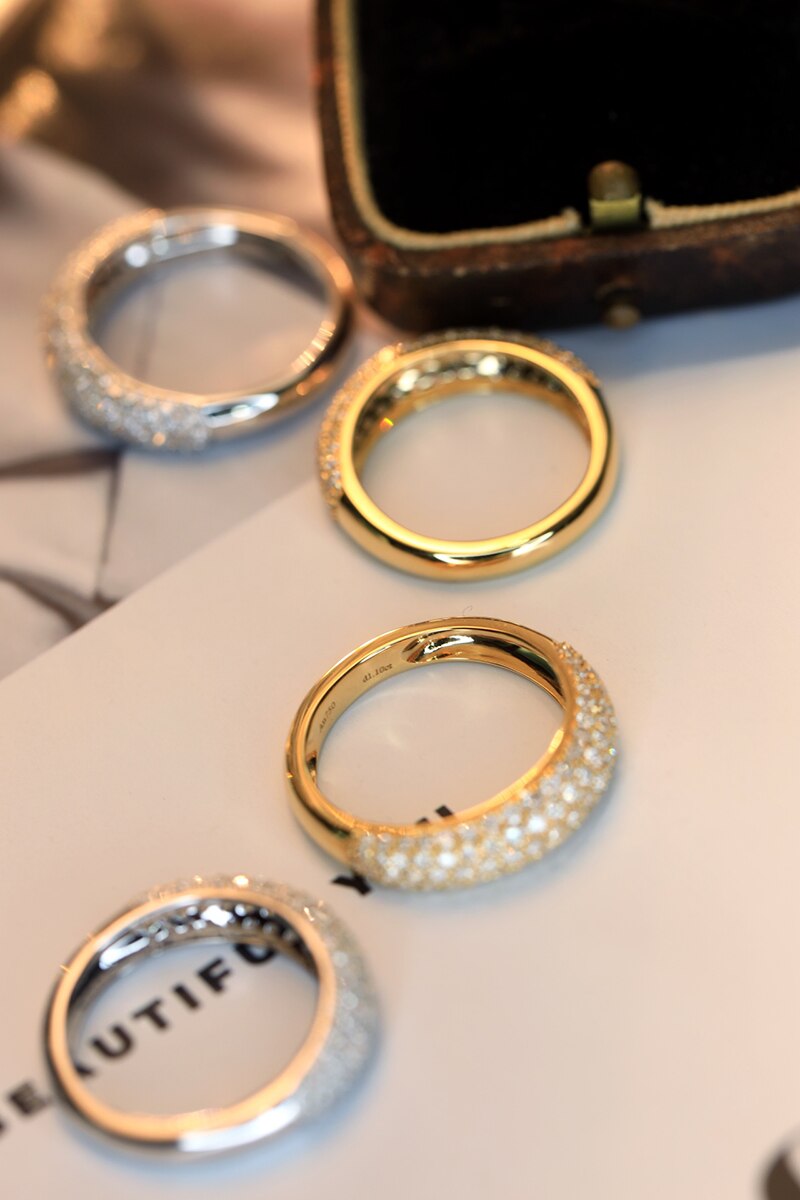 18K Yellow Gold Diamond Row Wedding Band for Women