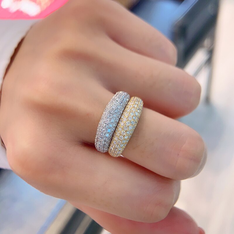 18K Yellow Gold Diamond Row Wedding Band for Women