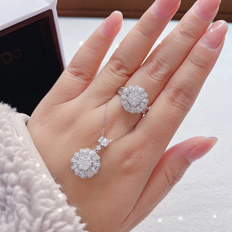 18K White Gold Diamond Earrings Set for Women