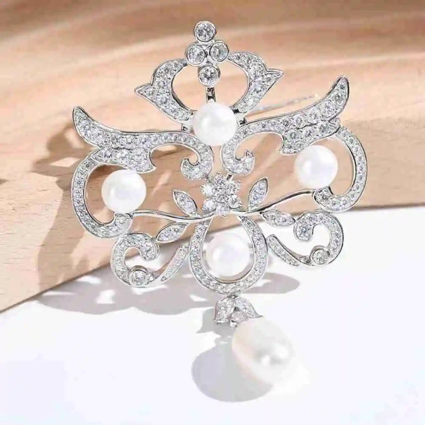 925 Sterling Silver Freshwater Pearl & White Sapphire Diamond Brooch for Women