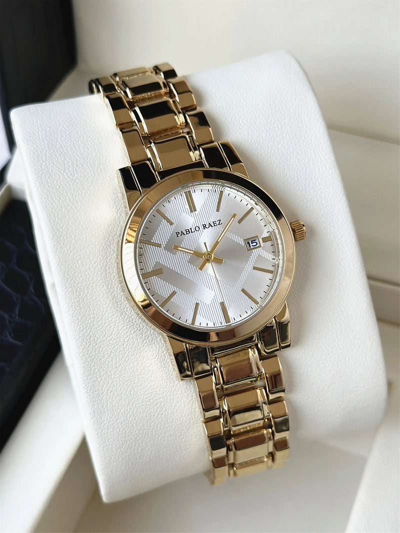 Elegant Gold Stainless Steel Ladies' Watch with Date Display & Waterproof Design