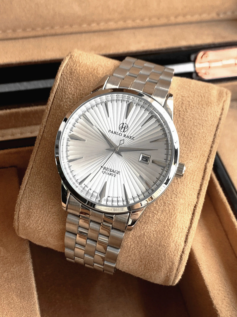 Elegant Silver Wristwatch for Men - High Quality Luxury SUS304 Steel Waterproof Timepiece Suitable for Casual and Formal Occasions.