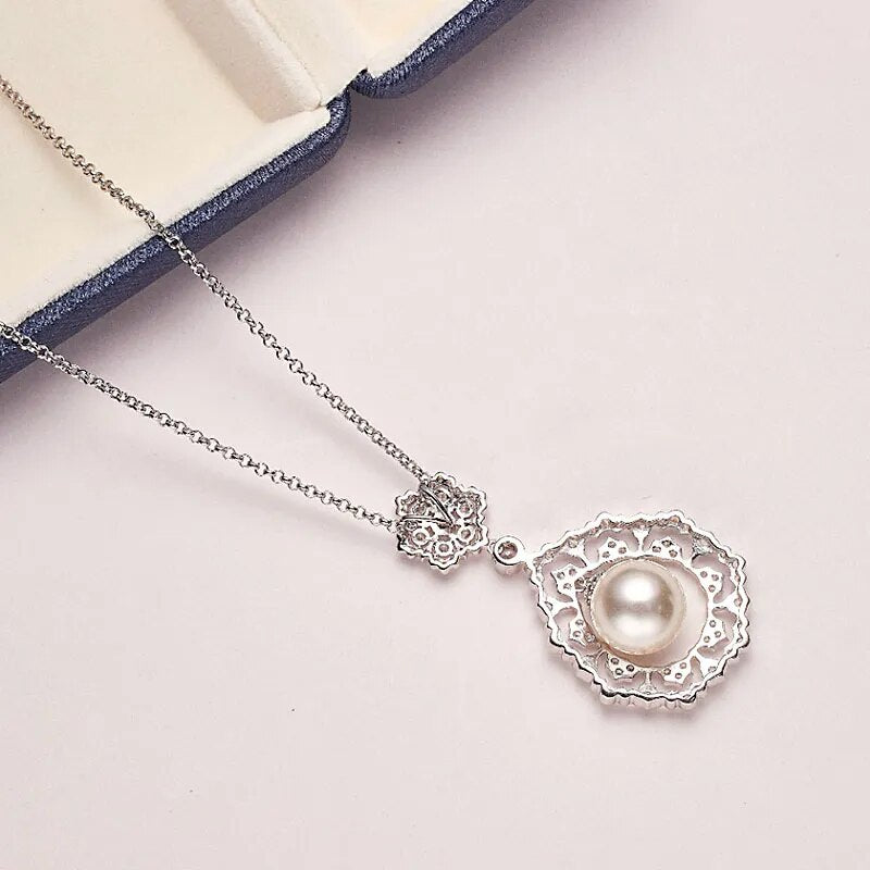 Sterling Silver White Gold Plated White Shell Pearl Pendant Necklace for Women