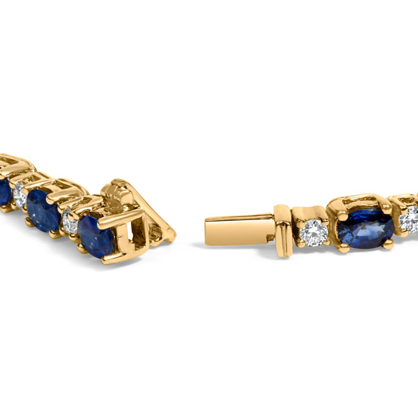 18K Yellow Gold 3/4 Cttw Diamond and 5 1/3 Cttw Oval Blue Sapphire Alternating Link Bracelet (G-H Color, VS1-VS2 Clarity)  - 7.25" Inches