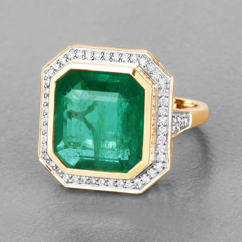 IGI Certified 8.94 Carat Genuine Zambian Emerald and White Diamond 14K Yellow Gold Ring