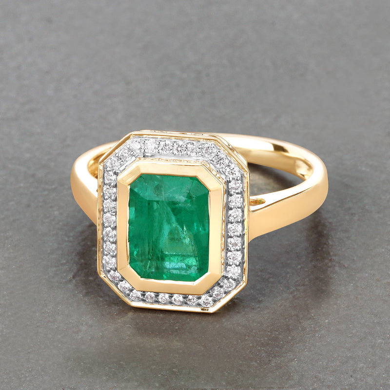 IGI Certified 2.00 Carat Genuine Zambian Emerald and White Diamond 14K Yellow Gold Ring