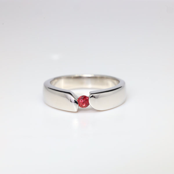 Tanzania Ruby WG Ring