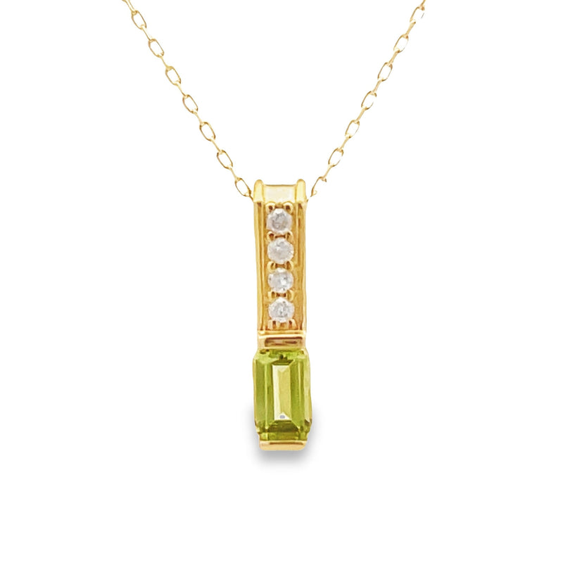 .06ct Peridot Diamond Fashion Pendants 10KT Yellow Gold