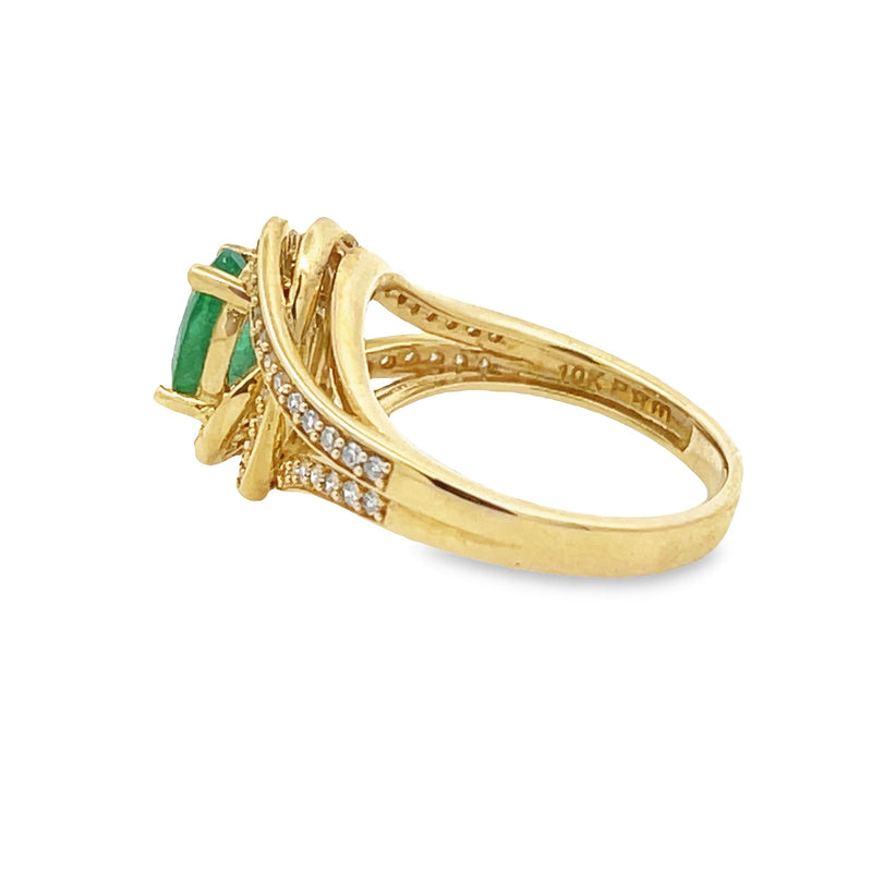 Genuine 1.66ct Emerald Diamond Ring 10KT Yellow Gold