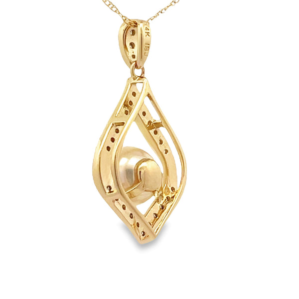 .17ct Pearl Diamond Fashion Pendants 14KT Yellow Gold