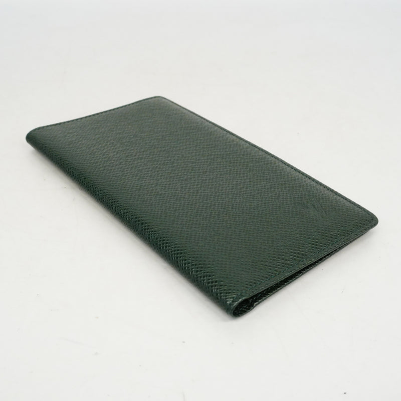 Auth Louis Vuitton Taiga Porte Valeurs Cartes Credit M30394 Mens Long Wallet