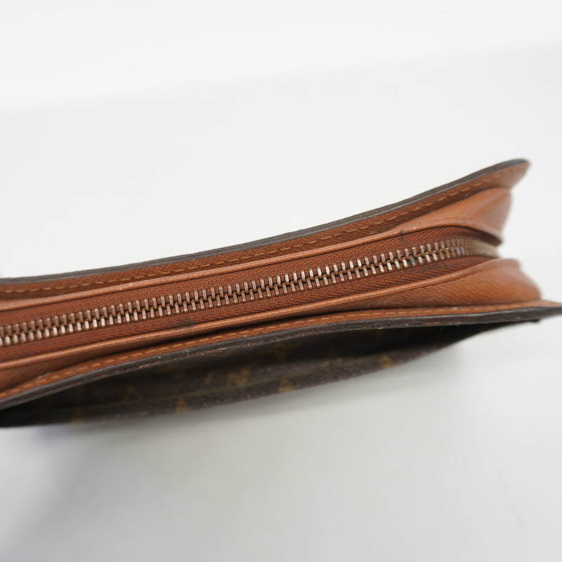 Auth Louis Vuitton Monogram Orsay M51790 Mens Clutch Bag