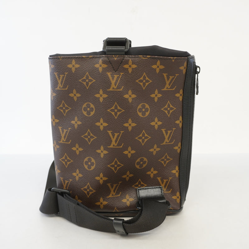 Auth Louis Vuitton Body Bag Monogram Chalk Sling Bag M44625 Unisex