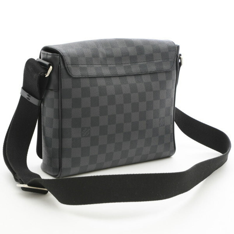 Louis Vuitton Damier Graffit District PM NM Messenger Bag N41260