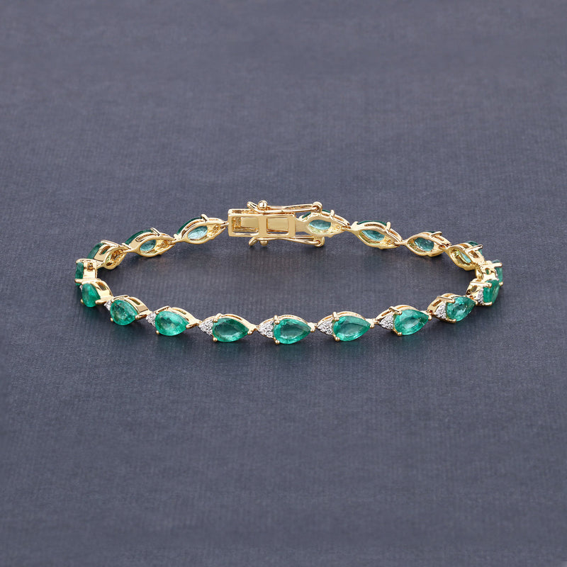 6.91 Carat Genuine Zambian Emerald and White Diamond 18K Yellow Gold Bracelet