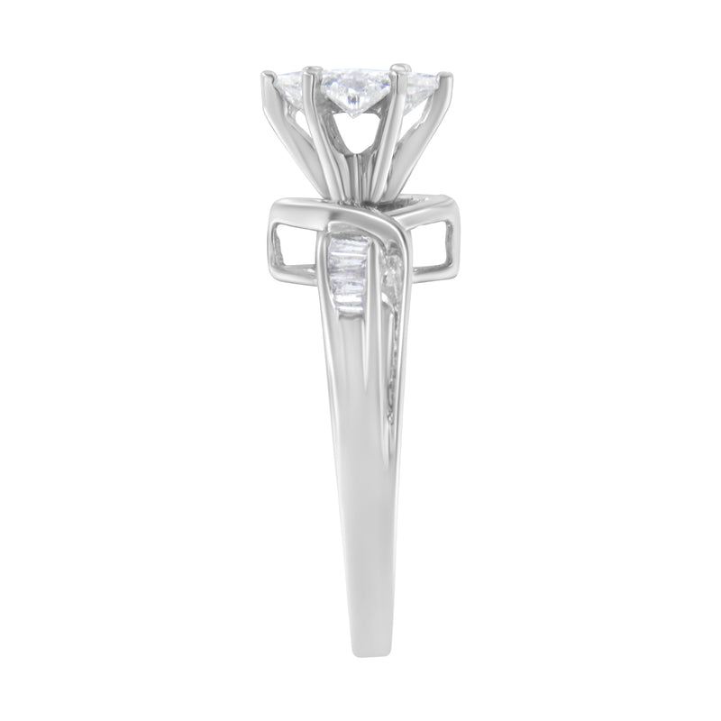 14K White Gold 1/2ct TDW Pie and Baguette cut Diamond Cocktail Ring (H-IVS1-VS2)
